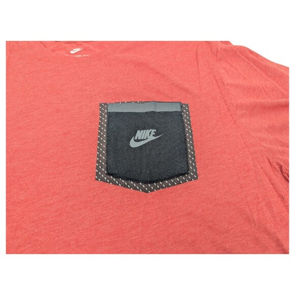 Nike Tee Athletic Cut Shirt Reflective Pocket - Picture 3 of 10